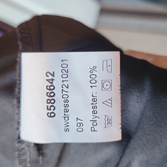 SHEIN Curve Modest Long Dress Size 1XL Multi-Color/Black - Picture 6 of 7